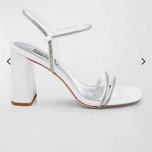 Badgley Mischka Women's Rebekah Heeled Sandal, WHITE, 6